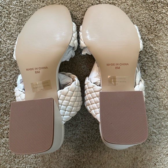 Cream Sandals - Picture 7 of 9